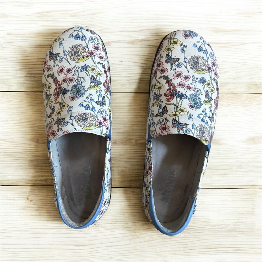Floral Slip-On Women's Medical Work Shoes